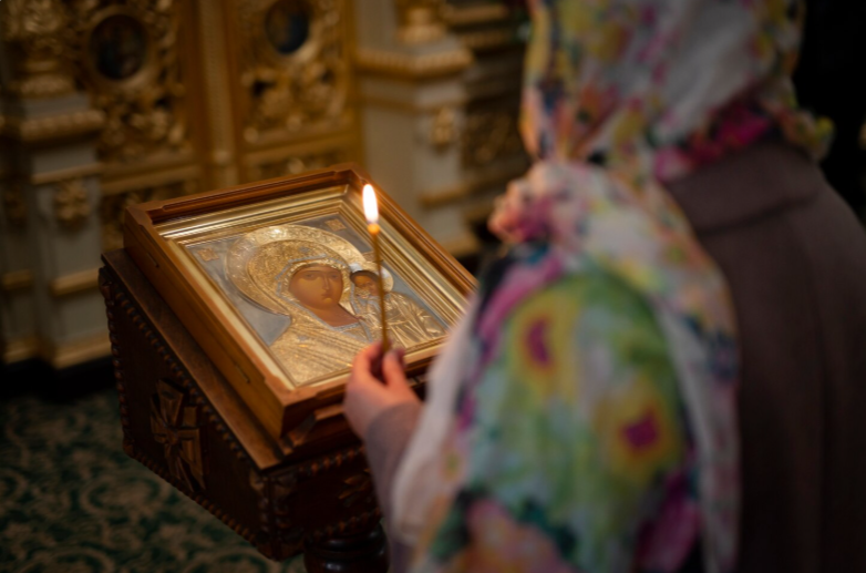 Защитные покрытия для росписей: продление жизни святыням